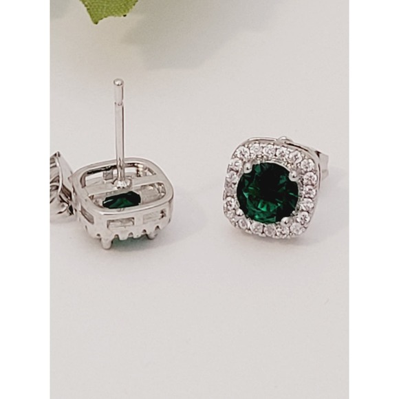 S925 Square Emerald  Earring Stud - Picture 1 of 13